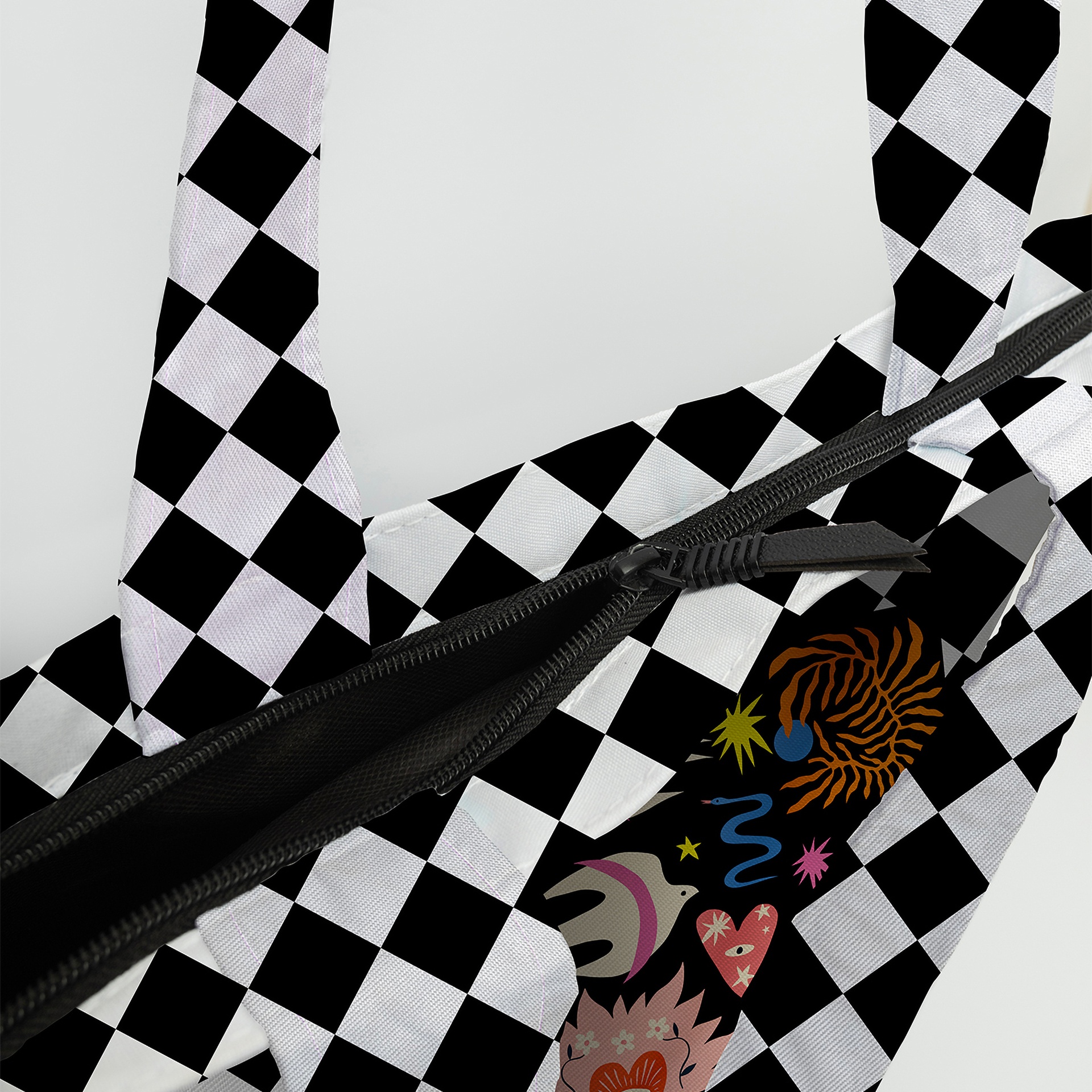 Love Tote Hand