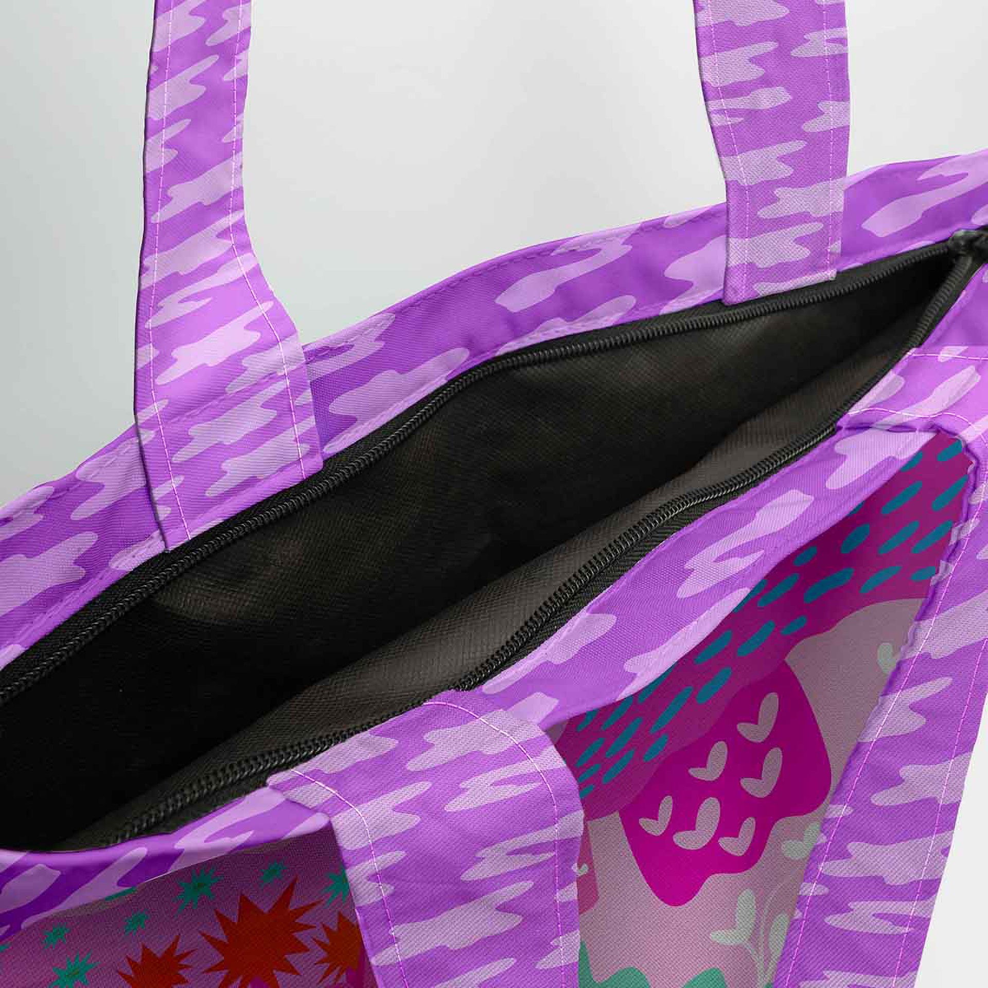 Powerful World Tote Hand